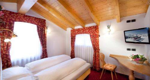 Hotel Garn� Laura