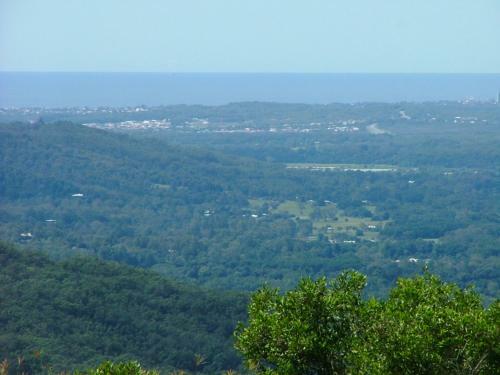 Montville Holiday House