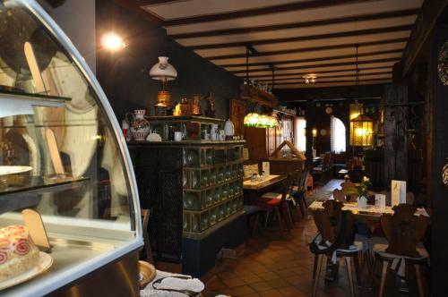 Hostal Schmuckk�stchen-hotel & Caf�