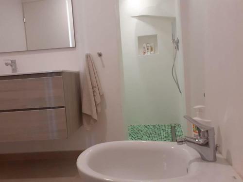 Attractive Holiday Home In Ventimiglia With Private Terrace