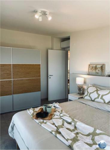 Seascape Apartment With Breath Taking View
