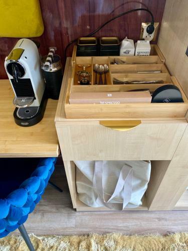 Hausboot Mit Traumlage In Travem�nde