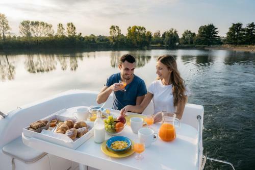 Houseboat Holidays Italia