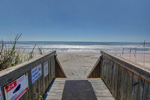3br 3ba Sleeps 10 Oceanfront Villa With Waterfall Pool And Hottub