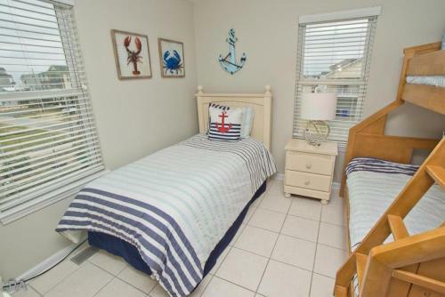 330 Seashore Drive - La Paloma
