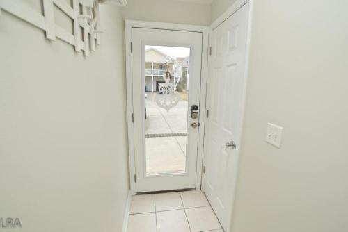 330 Seashore Drive - La Paloma