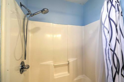 Oceanfront Retreat With Holden Beach Access!