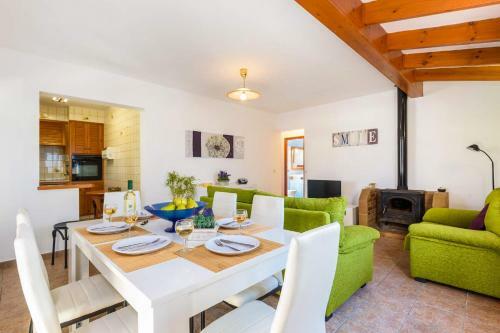 Villa Mestral By Villa Plus