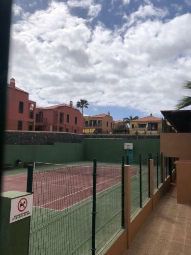 Apartamento 3 Dormitorios, Wifi Gratis, Piscinas, Muy Bien Ubicado