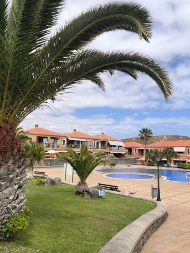 Apartamento 3 Dormitorios, Wifi Gratis, Piscinas, Muy Bien Ubicado