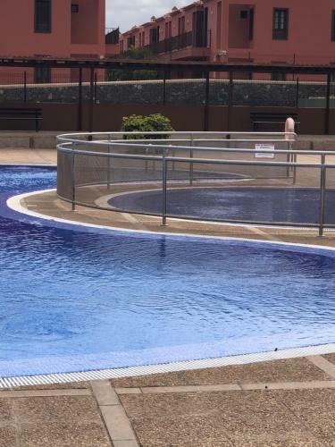Apartamento 3 Dormitorios, Wifi Gratis, Piscinas, Muy Bien Ubicado