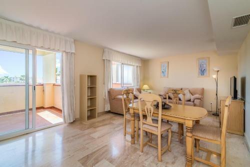 Apartment Cala Mijas With Big Terrace