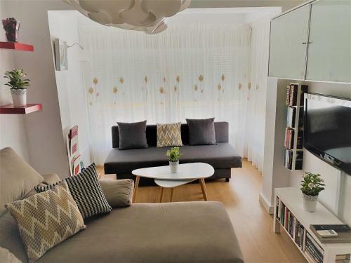 Bonito Apartamento En Algarrobo-costa