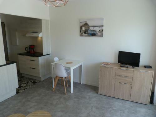 Apartamento Studio Avec Terrasse Et Vrai Lit Relevable