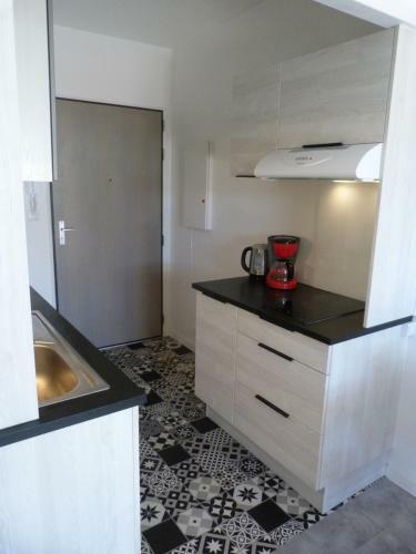 Apartamento Studio Avec Terrasse Et Vrai Lit Relevable
