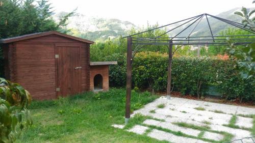 Casa Lavezola Con Giardino