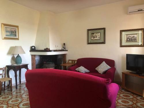 A Due Passi Dal Mare ( Codice Iun Q5301)