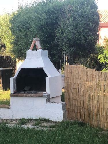 A Due Passi Dal Mare ( Codice Iun Q5301)