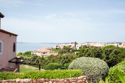Apartamento [70 Metri-spiaggia Privata]lettini E Ombrelloni Free