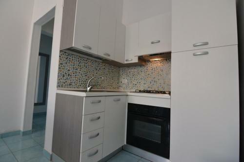 Apartamento Trilocale A 50m Dal Mare - Cod 100