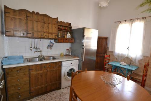 Apartamento Villetta In Centro A 250 Mt Dal Mare - Cod 116