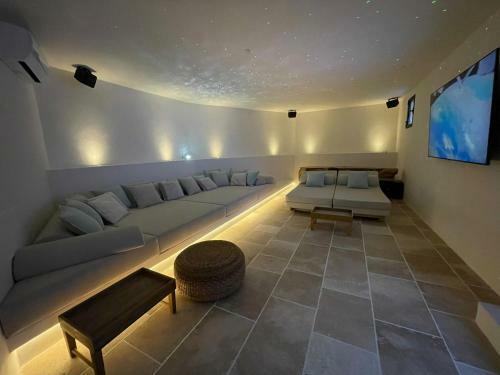 Villa Can Flores