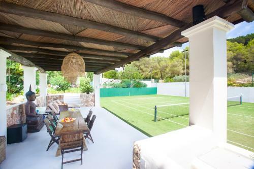 Villa Can Flores