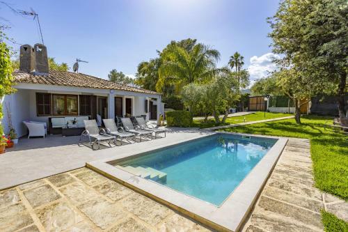 Villa Julieta 454