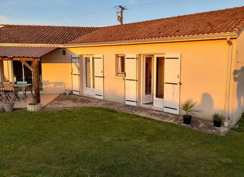 Bed & Breakfast Cocooning Au Saut Du Loup