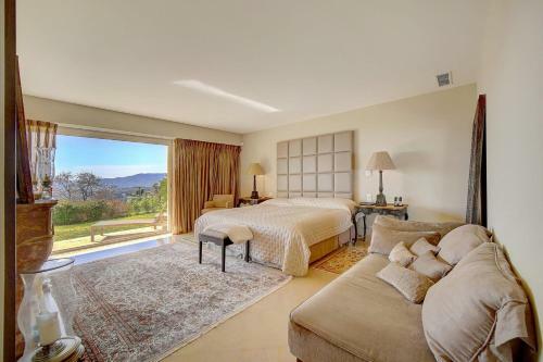 Cannes Luxury Rental - Stunning Villa With Sea View