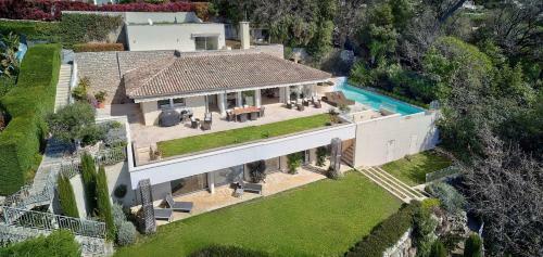 Cannes Luxury Rental - Stunning Villa With Sea View