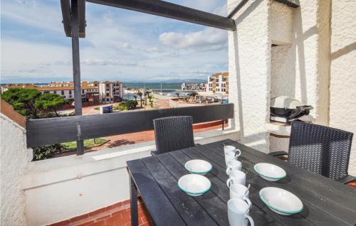 Nice Apartment In Le Barceres With 2 Bedrooms