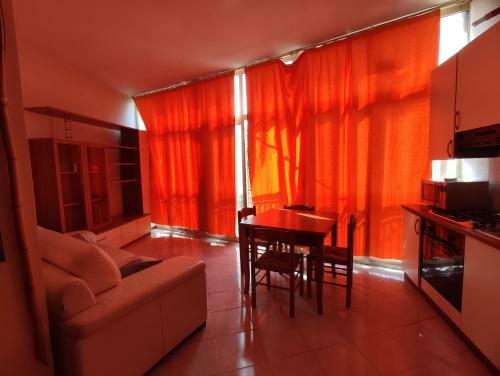 Apartamento Appartamento Luminoso E Arredato