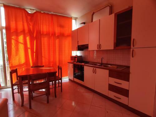 Apartamento Appartamento Luminoso E Arredato