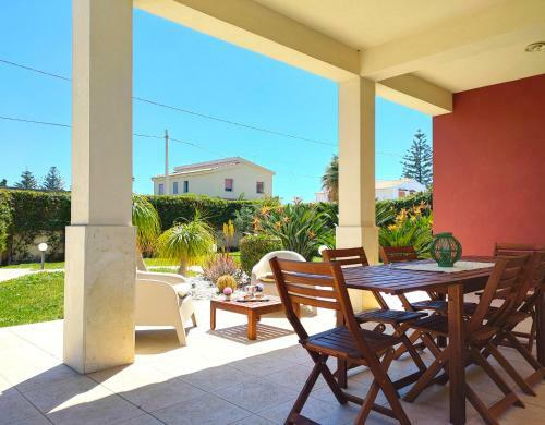 Villa Medea - Relax At 150mt From The Beach