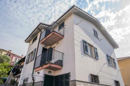 Apartamento 048 - Casarza Loft 5 Minuti Da Mare E Spiaggia Con 5 Posti Letto