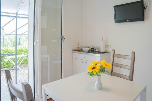Apartamento Aloe - Villa Luisa: Pace E Relax A 2 Passi Dal Mare