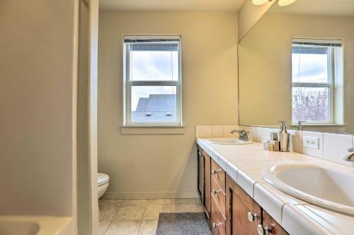 Welcoming Bend Home Less Than 4 Mi To Pilot Butte!