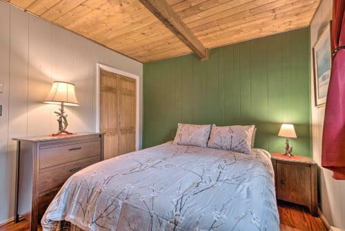 Pet-friendly Albrightsville Cabin With Grill!
