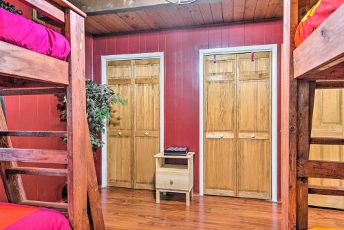 Pet-friendly Albrightsville Cabin With Grill!