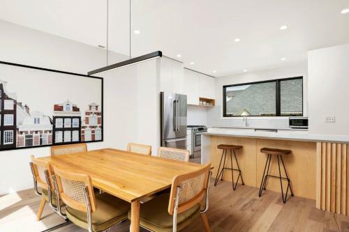 Williams Retreat Unit 1