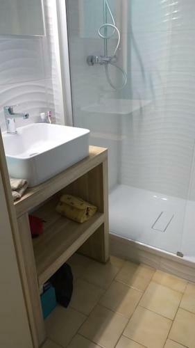 Apartamento Studio Cabine Climatis� Rez De Jardin Plage 150m Boucanet