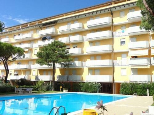 Appealing Apartment In Caorle With Private Terrace