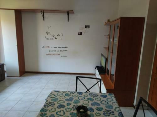 Apartamento Monolocale Con Giardino