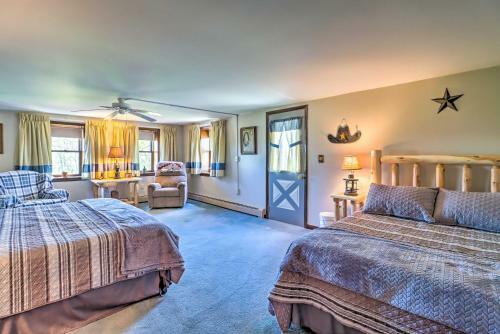 Lovely Mifflinburg Farmhouse - Multiple Decks