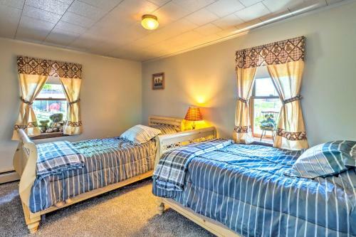 Lovely Mifflinburg Farmhouse - Multiple Decks