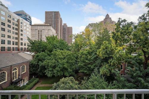 Apartamento Brand New, Rittenhouse, Balcony, Free Park 4r