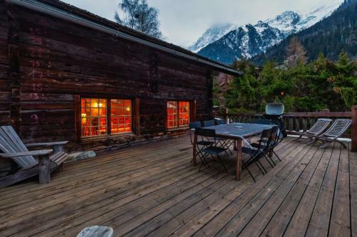 4br Traditional Chalet Bbq + Fireplace + View