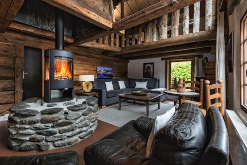 4br Traditional Chalet Bbq + Fireplace + View