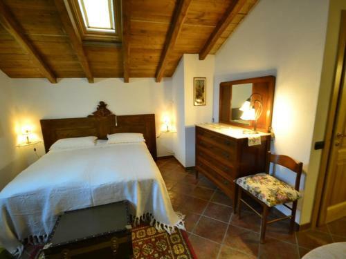 Scenic Apartment In Vezzi Portio With Private Garden